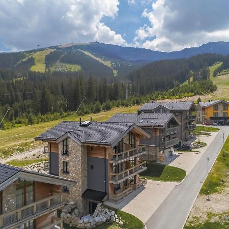 Chaletski Jasna, Ski-In & Ski-Out Demänovská Dolina Buitenkant foto